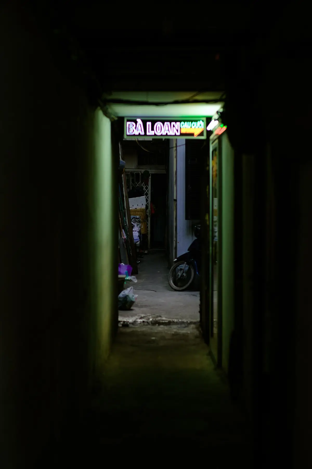 Shops, Hanoi
